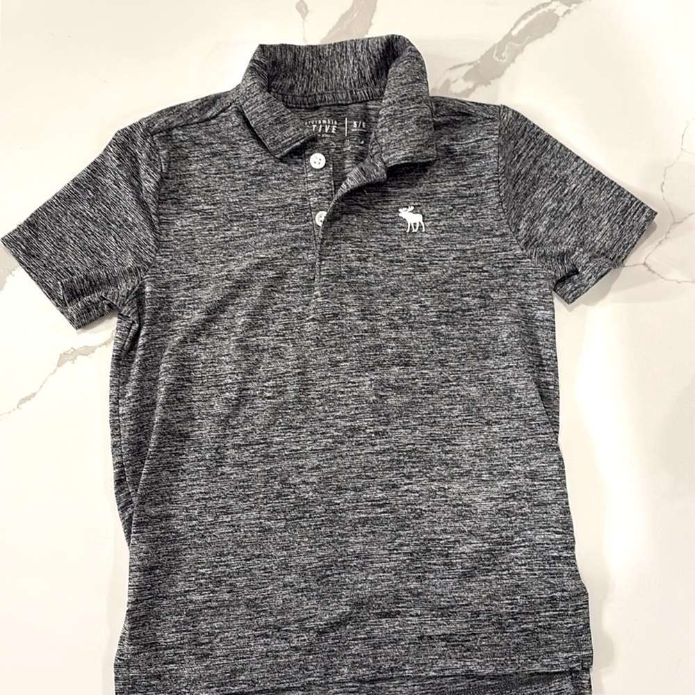 Abercrombie Kids Active Polo Size 5/6